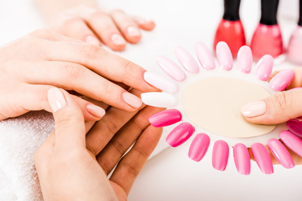 Kinds-of-Artificial-Nails
