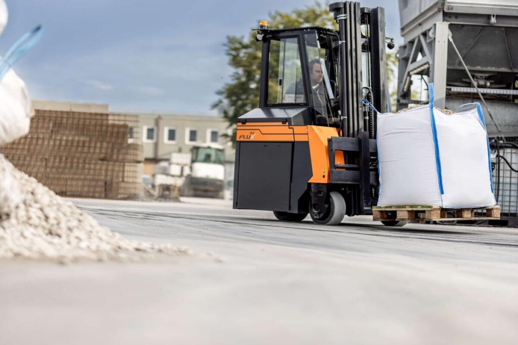 Multi directional forklift